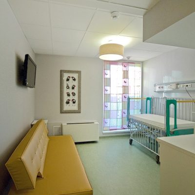 Proiect amenajari interioare clinica medicala Regina Maria realizat de Eclectarte